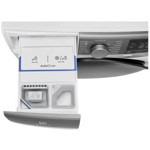 an image of an 11kg ultimatecare 900 washing machine with a door open equipped with autodose technology