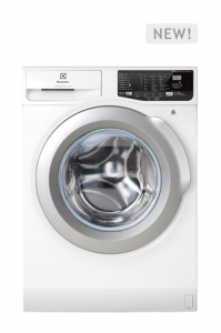 an 8kg ultimatecare™ 500 washing machine with the door open