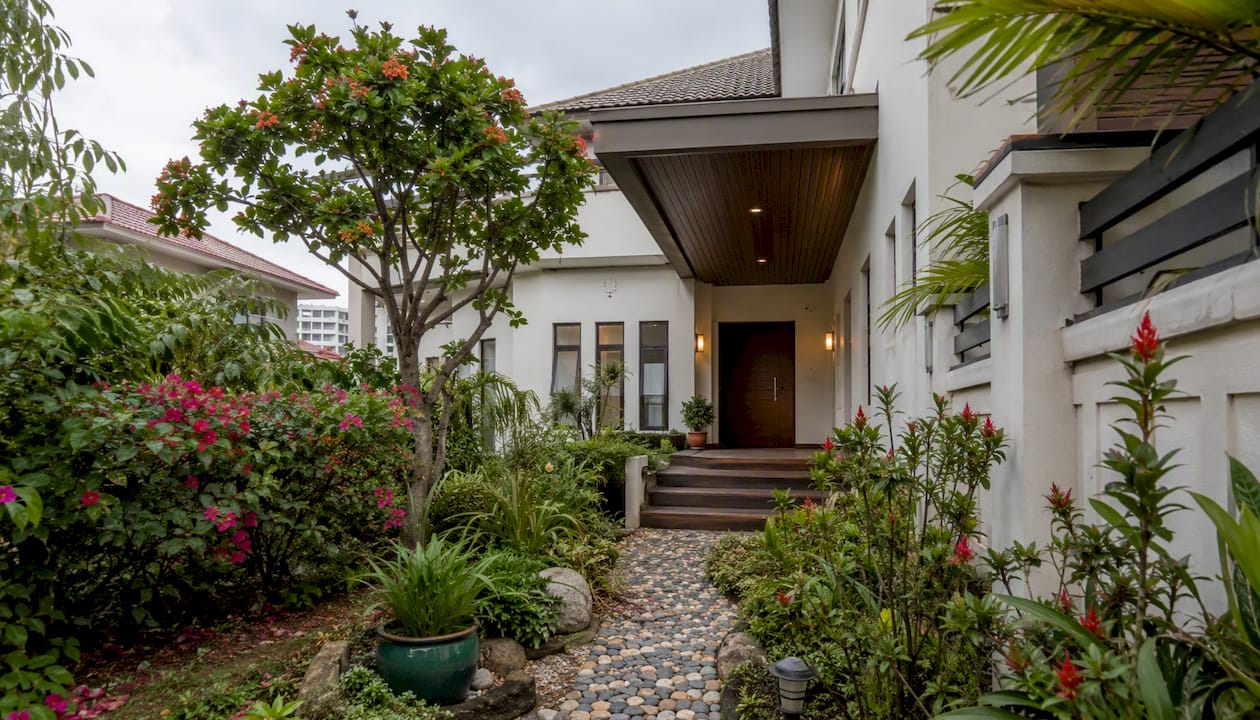Exterior of Singapore landed home with lawn